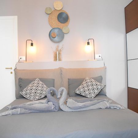 Residence Montanelli ตรีเอสเต ภายนอก รูปภาพ